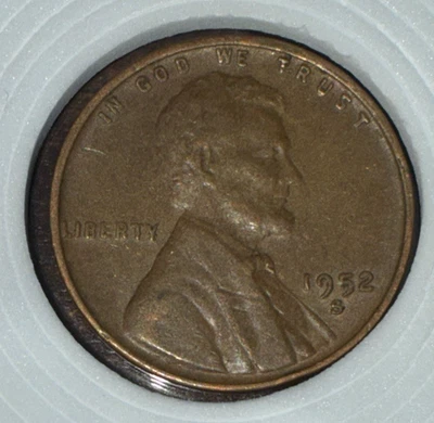 1952 s Copper Lincoln Wheat Ear One Cent Mint Error Circulated  - Image 1 of 4