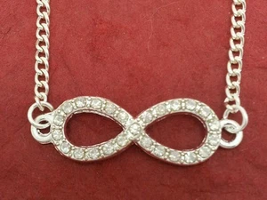 Infinity Necklace Charm Pendant and silver plated chain - Picture 1 of 1