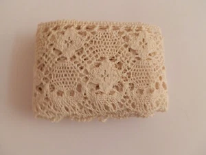 Graziosissimo pizzo panna, floreale, smerlato, vintage - Foto 1 di 2