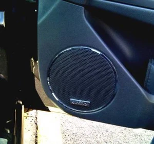 D Chrom Rahmen für Türlautsprecher vorne unten - GTC und Twintop / Opel Astra H - Picture 1 of 3