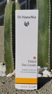 Dr. Hauschka Gerbung GETÖNTE TAGESCREME, 30ml, Neu im Karton, 2025, kostenloser Versand! - Bild 1 von 1