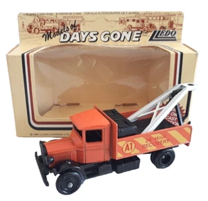 LLEDO DAYS GONE 1934 MACK BREAKDOWN TRUCK A1 RECOVERY BOXED DG27 00A - Picture 1 of 3