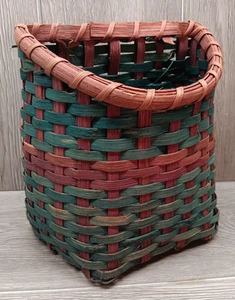 Cesta de pesca de mimbre verde/borgoña creel o cosecha 9" decoración de otoño - Imagen 1 de 9