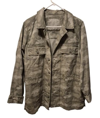 Chaqueta American Eagle Outfitters para mujer talla XL campo verde ejército camuflaje militar Foto 1 de 4