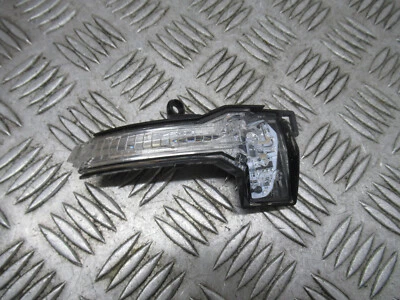 AUDI A1 SPORTBACK S-LINE 25 MK2 2023 5 PUERTAS LUZ INDICADORA DELANTERA IZQUIERDA REF12852 Foto 1 de 4