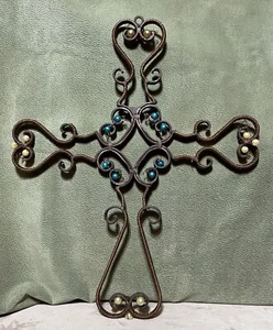 Eisernes Kreuz mit Draht und Perlen Deko - Bild 1 von 7