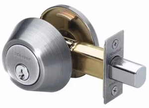 8 catenaccio nuovo MASTER LOCK DS0615KA4 nichel satinato monocilindrico sicurezza casa - Foto 1 di 5
