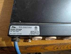 Middle Atlantic Products Rackmount Power Center Surge Protector PD-920R - Picture 1 of 3