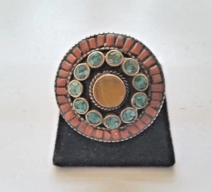 NEPALESE ARTISAN VINTAGE HANDMADE TURQUOISE CORAL RESIN RING R100 SIZE 9 - Picture 1 of 2