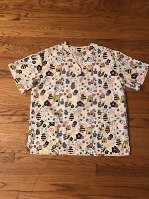 Women’s Scrub Top Medium Honey Bees Vet Nursing Workwear Casual - Image 1 of 4