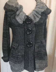 Multiples sweater cardigan with large buttons - Picture 1 of 11