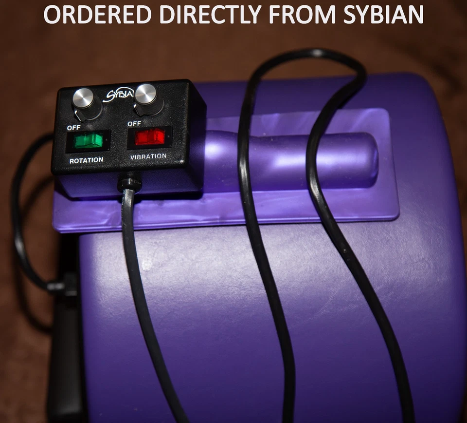 Sybian para mujer - Paquete Sybian - Púrpura con accesorio púrpura y montaje en taburete Foto 1 de 2