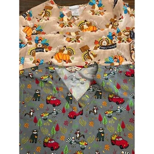 Scrub Tops bundle of 2 Thanksgiving Turkey Fall Holiday Career Medium - Picture 1 of 6