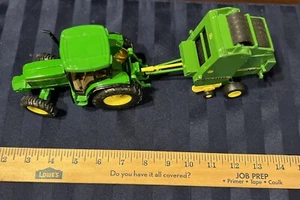 2002 ERTL 1/32 scale JOHN DEERE 6410 Tractor w/590 Round Baler - Picture 1 of 7