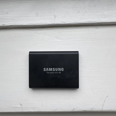 Samsung T5 2TB External SSD (Used) - Image 1 of 4