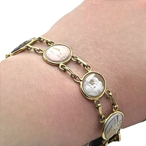 Pulsera Van Dell camafeo paisaje 7 1/2 pulgadas llena de oro tallada a mano vintage - Imagen 1 de 14