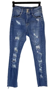 New Rue21 Women's Size 4 Curvy Ultimate Stretch Distressed Jeans - Picture 1 of 10