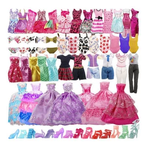 35Pcs Girls Makeup Barbie Doll Dress Clothes Dresses Shoes Accessories Set Gift. - Picture 1 of 5