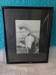 James Dean picture in frame - Picture 1 of 2