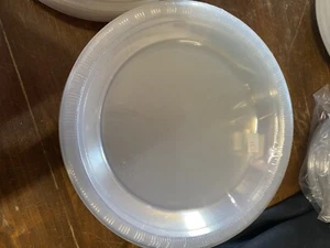 Clear Plates Plastic, 10" 100 Count Touch Of Color Dinner Style Heavy Duty - Picture 1 of 3