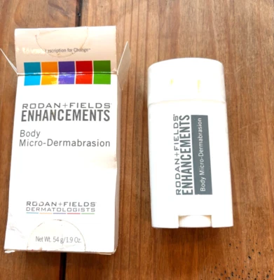 1- Exfoliante microdermoabrasión corporal Rodan + Fields Enhancements, sellado de 1,9 oz Foto 1 de 4