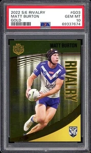 PSA 10 - 2022 Bulldogs NRL TLA Rivalry Gold Rookie Graded Card - Matt Burton - Bild 1 von 3