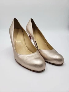 Christian Louboutin Punta Redonda Oro Bomba Talla 39 - Imagen 1 de 7