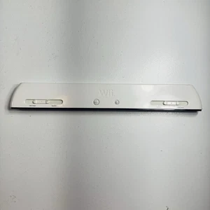 Wii Ultra Sensor Bar For Nintendo Wii Model 091002 (Wireless - Battery Operated) - Picture 1 of 5
