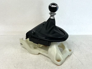 ⭐2019-2022 HYUNDAI VELOSTER N MANUAL TRANS GEAR SHIFTER SELECTOR OEM LOT2495 - Picture 1 of 10