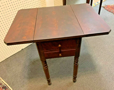 Early Nineteenth Century English Sewing/Work Table - Drop Leaf Top/Storage Bin Cover