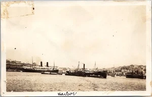 c1919 VLADIVOSTOK Siberia Rusia FOTO instantánea "Puerto" barcos de vapor *Daños en la espalda - Imagen 1 de 2