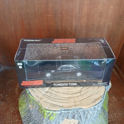 GREENLIGHGHT MUSCLE ( JOHN WICK  4 (1970 PLYMOUTH CUDA 1:43 #86582 SEALED  - Image 1 of 4