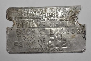 Chevrolet 1936 2 puertas sedán Fisher carrocería capucha etiqueta emblema placa de identificación - Imagen 1 de 2