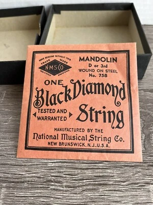 Black Diamond Mandolin String-N758 D or 3rd Wound on Steel - Image 1 of 4