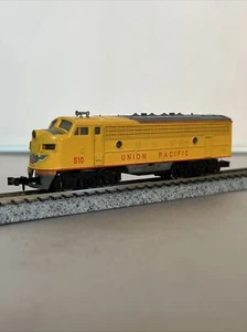 Vintage N Scale West German TRIX #510 Union Pacific F7 Diesel Locomotive - Runs! - Picture 1 of 14