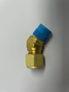 Codo macho Swagelok B-810-5-6 - Imagen 1 de 6