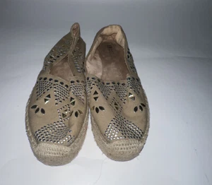 White Mountain HERRING Espadrille Studded Flats Shoes Womens Size 7.5 M - Picture 1 of 10