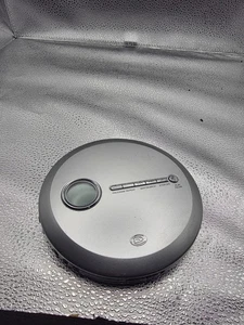 Reproductor de CD portátil antideslizante Durabrand modelo CD-857 funciona PROBADO de colección 2005 - Imagen 1 de 3