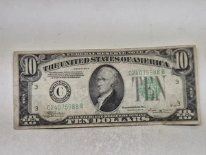 RARE VINTAGE 1934-B SERIES $10 DOLLAR BILL C24075988B, GREEN SEAL, PHILADELPHIA - Picture 1 of 4