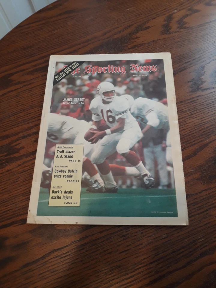 JANUARY 3,1970-THE SPORTING NEWS-JAMES STREET OF THE TEXAS LONGHORNS(NM)* - Image 1 of 1