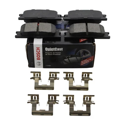 Juego de pastillas de freno traseras ranuradas de cerámica Bosch QuietCast para Toyota Camry Highlander Foto 1 de 4