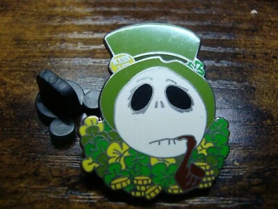 🍀 Jack Skellington St. Patricks Day Holiday Pin: Nightmare Before Christmas Pin - Image 1 of 2