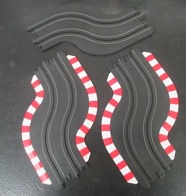 "5" USED AURORA TOMY 9" CHICANE PIECES OF TRACK(3 RIGHT AND 2 LEFT) - Image 1 of 2