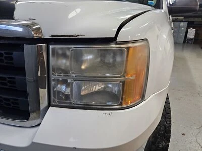 Conjunto de faros izquierdos usados se adapta a: camioneta GMC Sierra 2500 2011 grado A izquierda Foto 1 de 4