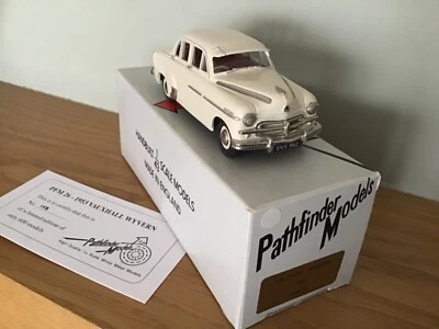 MODELOS PATHFINDER 1/43 PFM26 - 1953 VAUXHALL WYVERN BEIGE BLANCO METAL COMO NUEVO Foto 1 de 4