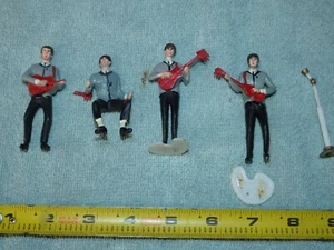 4 Vintage 60er Jahre Beatles Kunststoff Kuchen Topper Wilton Co - Bild 1 von 10