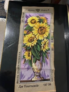 Completed tapestry needlepoint sunflowers in vase 49 cm x 19 cm MP - Picture 1 of 3