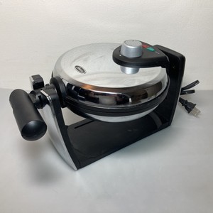 Oster Flip Belguim Waffle Maker Model 3874. Free Shipping