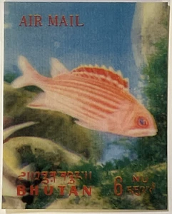 R- 1969 Bhutan Lenticular 3D Fish 6nu Stamp | Sc #100D Mi #267 | MNH | VHTF - Picture 1 of 3