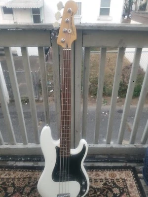 squire fender precision bass electric guitar used - Image 1 of 4